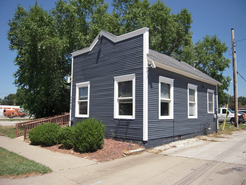 12915 7th St, Grandview, MO for lease - Building Photo - Image 3 of 18