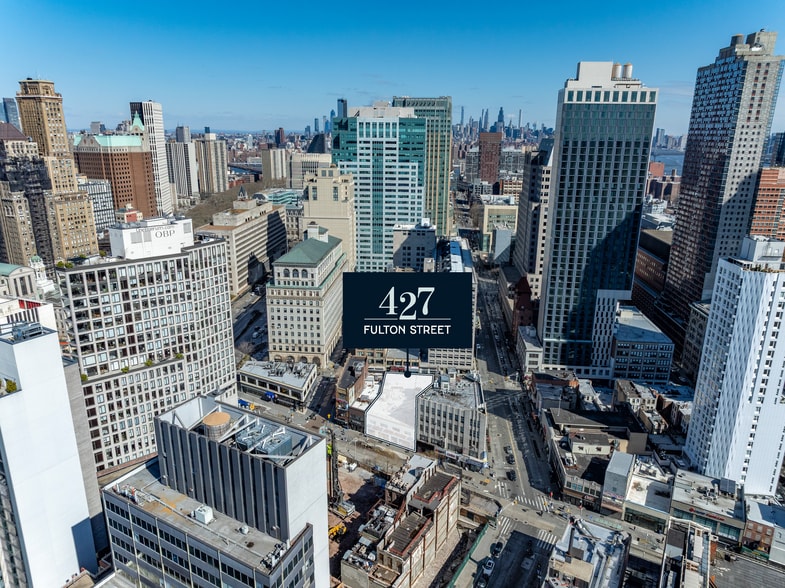 427 Fulton St, Brooklyn, NY à vendre - Photo du bâtiment - Image 2 de 4