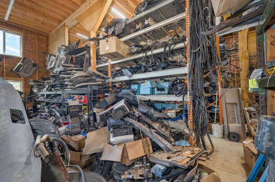 12 Land Cruiser Dr, Sullivan, NH à vendre - Photo du bâtiment - Image 2 de 34