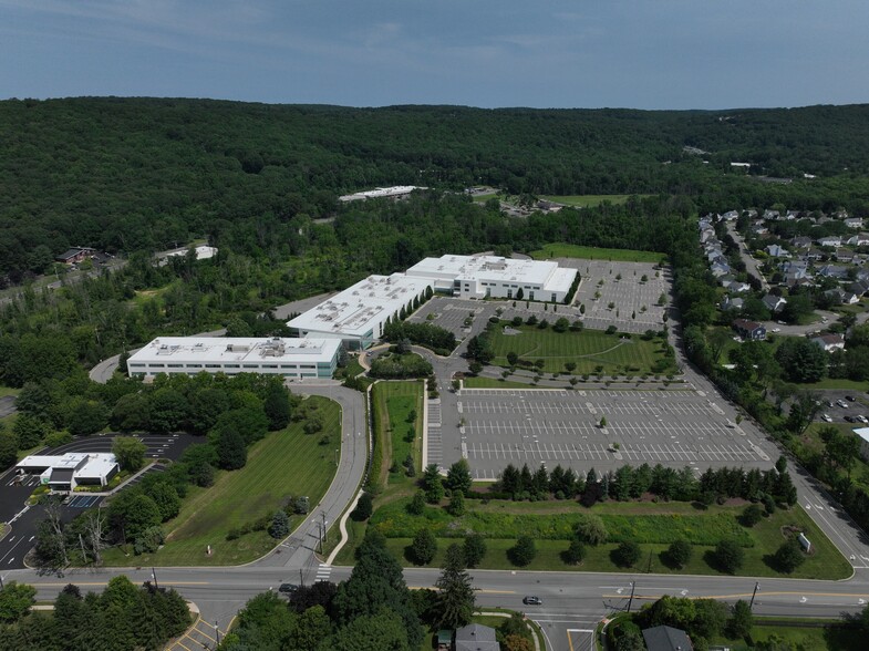 62 Flanders Bartley Rd, Flanders, NJ for sale - Building Photo - Image 3 of 9