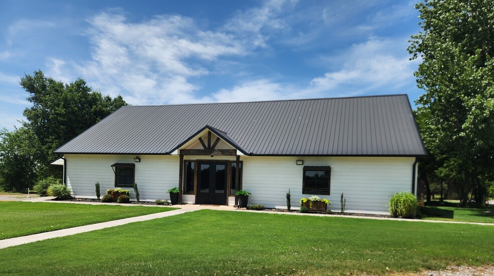 17432 NE North Dr, Fletcher, OK for sale - Building Photo - Image 1 of 125