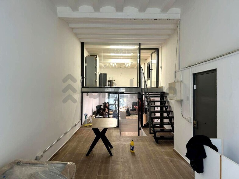 Bureau dans Barcelone, Barcelona à louer - Photo du bâtiment - Image 2 de 4