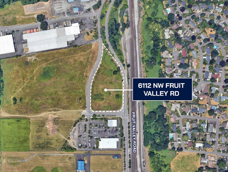 6112 NW Fruit Valley Rd, Vancouver, WA à louer - Photo du bâtiment - Image 2 de 7