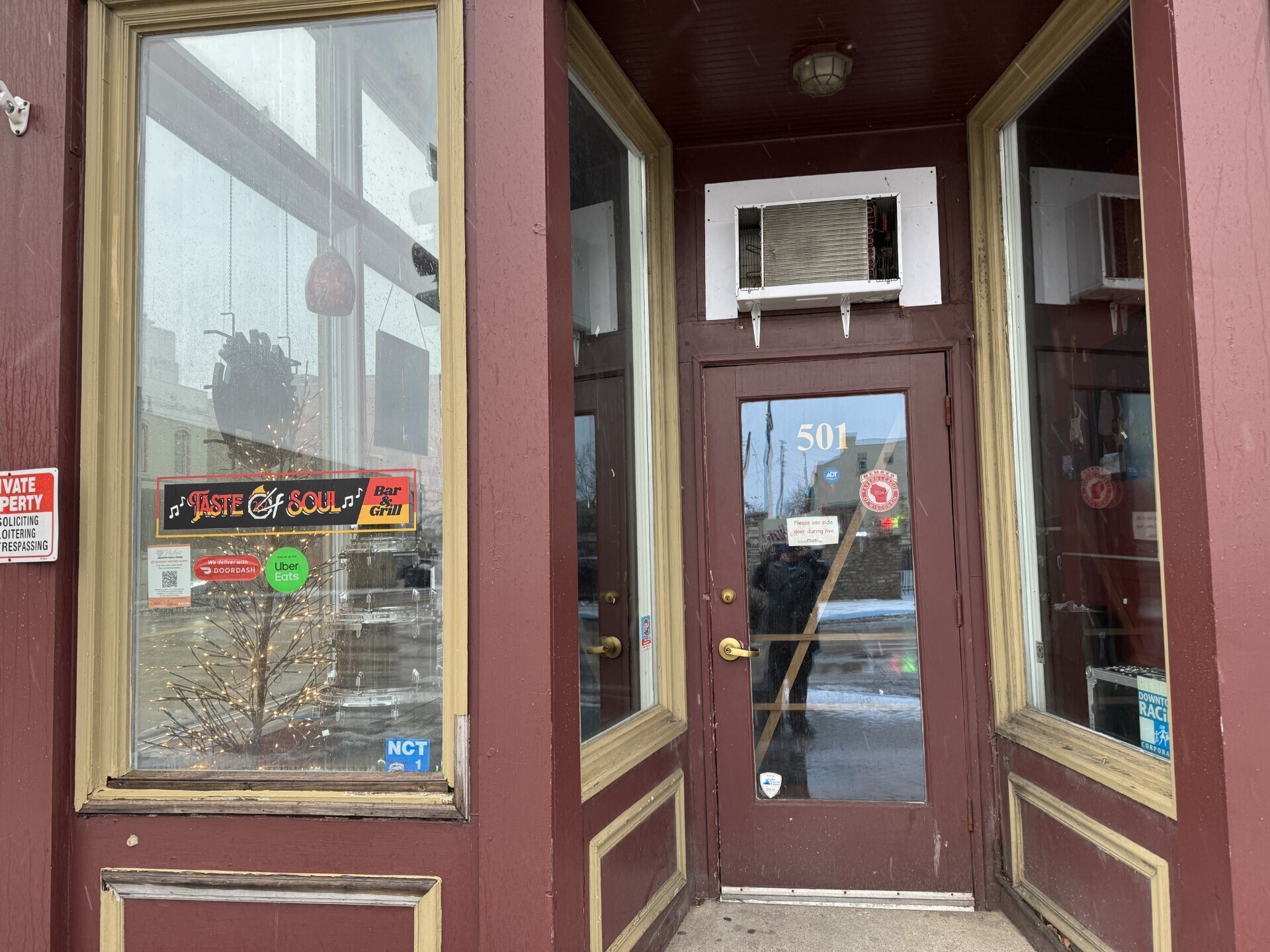 501 6th St, Racine, WI à vendre Photo du bâtiment- Image 1 de 1