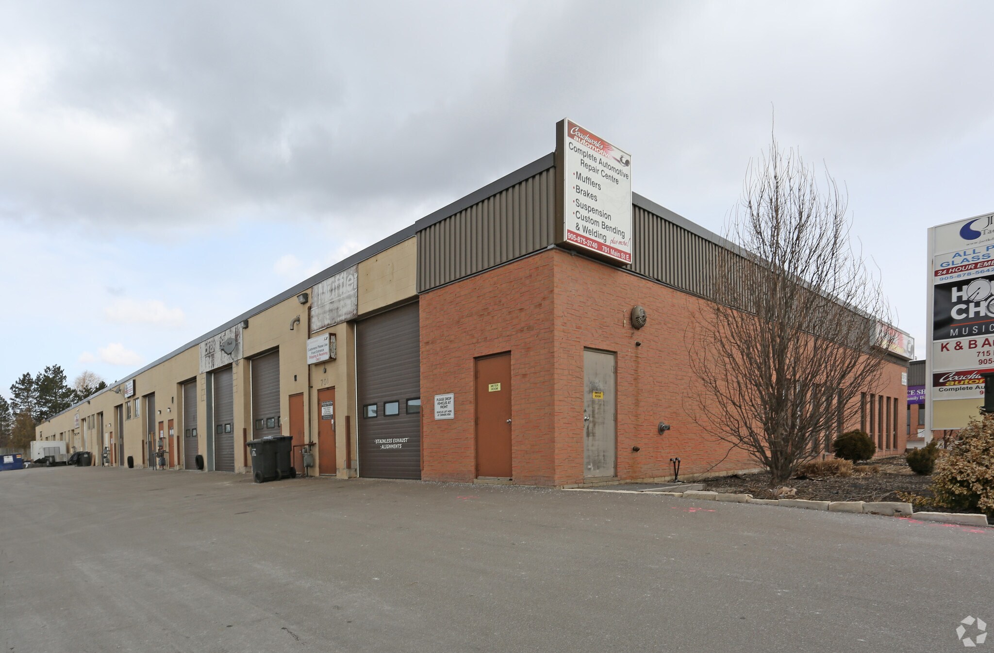 701-721 Main St E, Milton, ON à vendre Photo principale- Image 1 de 1