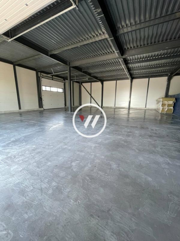 Flex in Signes for lease Interior Photo- Image 1 of 10