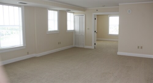 130 S Massachusetts Ave, Lakeland, FL à vendre - Photo intérieure - Image 3 de 32
