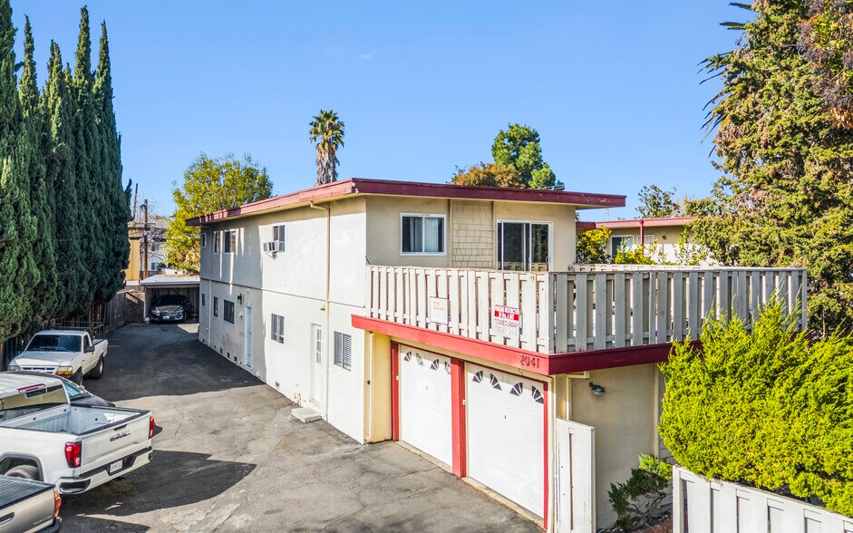 2041 Beatrice Ct, San Jose, CA à vendre - Photo du bâtiment - Image 3 de 12