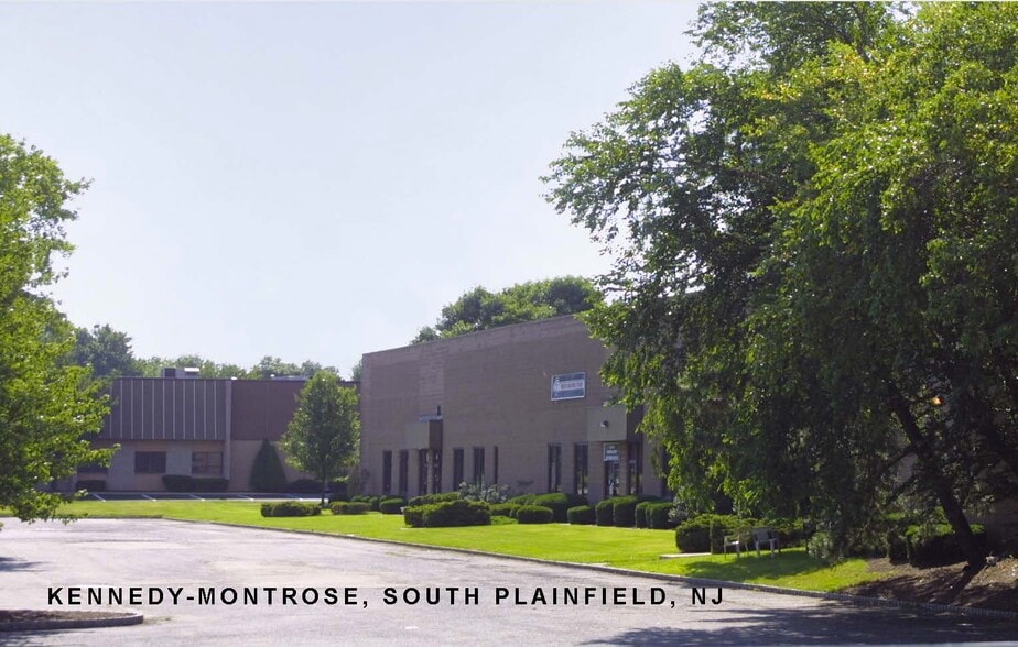 631-669 Montrose Ave, South Plainfield, NJ for lease - Primary Photo - Image 1 of 6