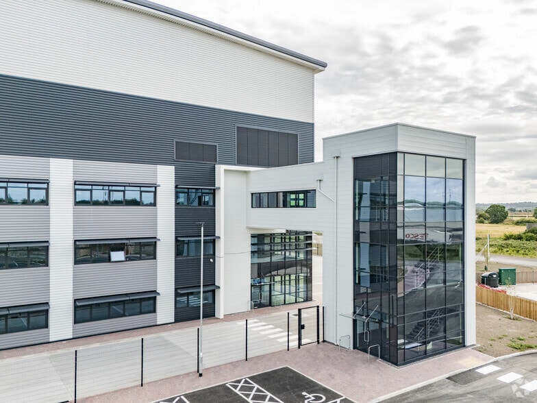 Lanson Roberts Rd, Severn Beach for lease - Building Photo - Image 2 of 6