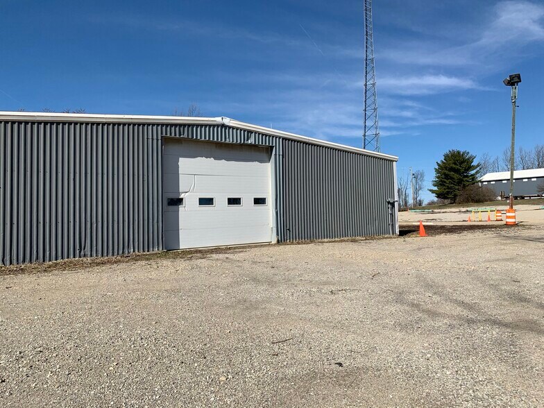 38204 National Rd, Morristown, OH à vendre - Photo du bâtiment - Image 2 de 11