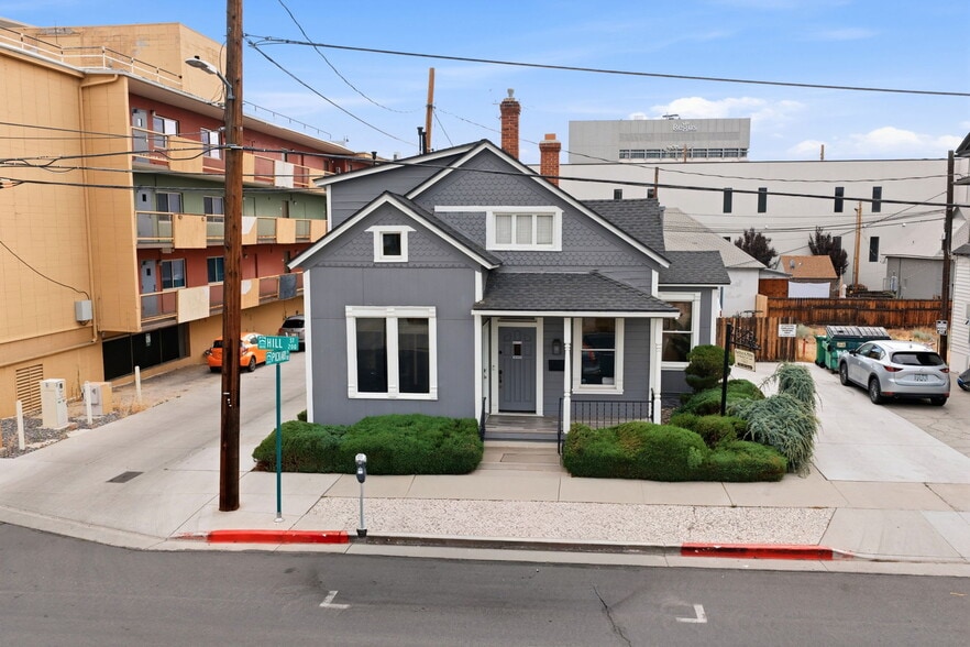 226 Hill St, Reno, NV à louer - Photo du bâtiment - Image 1 de 2