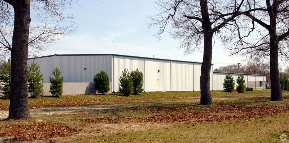 1577 Getty St, Muskegon, MI for sale - Building Photo - Image 3 of 4