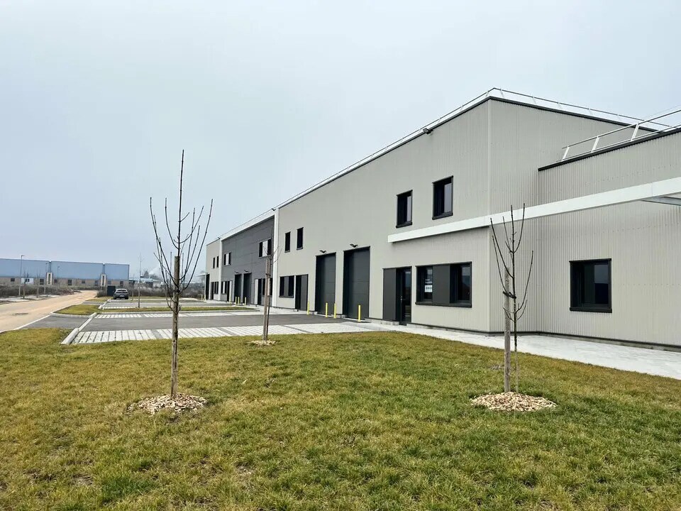 10 Rue Des Artisans, Bergheim à louer Photo du bâtiment- Image 1 de 10