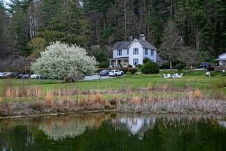 Plus de détails pour Bed & Breakfast – à vendre, Pisgah Forest, NC