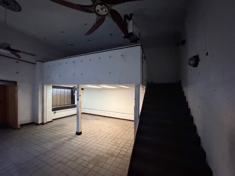 215 Washington Ave, Minneapolis, MN à louer - Photo du bâtiment - Image 3 de 13