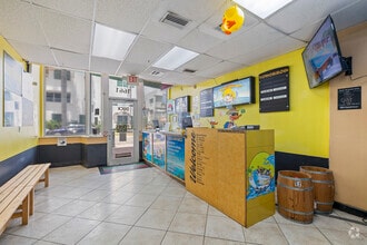 235 Lincoln Rd, Miami Beach, FL for lease Interior Photo- Image 1 of 1