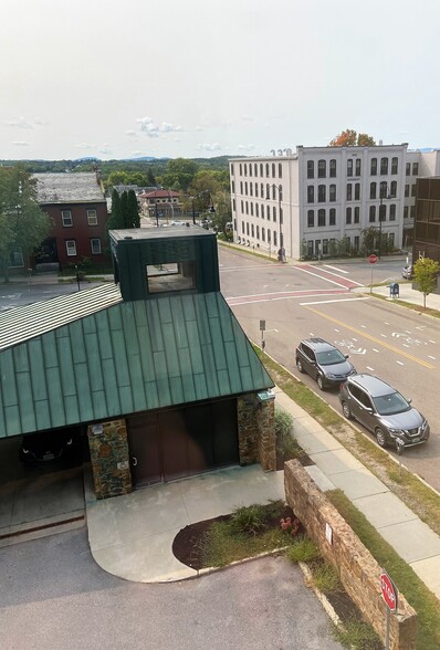 84 Pine St, Burlington, VT for lease - Building Photo - Image 3 of 10