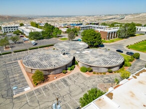 4120 Rio Bravo Dr, El Paso, TX à louer Photo intérieure- Image 2 de 3