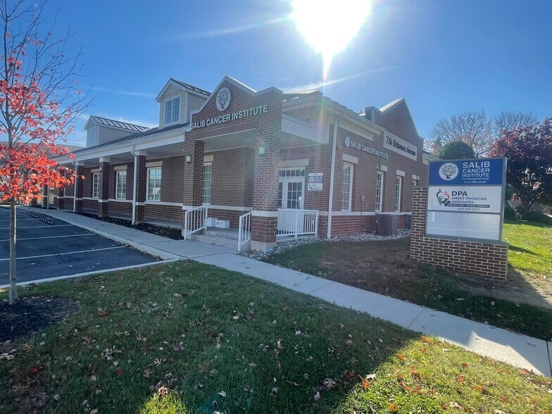 736 Delaware Ave, Fountain Hill, PA à louer - Photo du bâtiment - Image 1 de 12