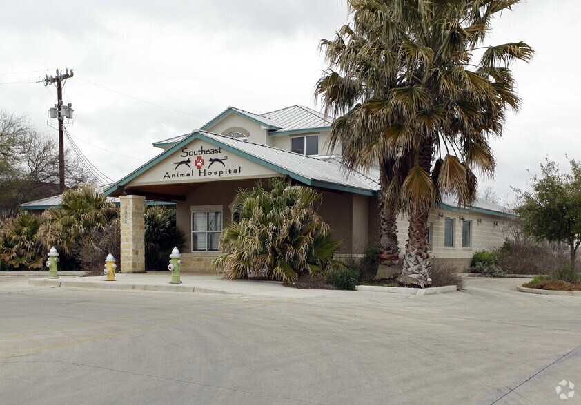 3608 S Gevers St, San Antonio, TX à vendre - Photo du bâtiment - Image 2 de 8