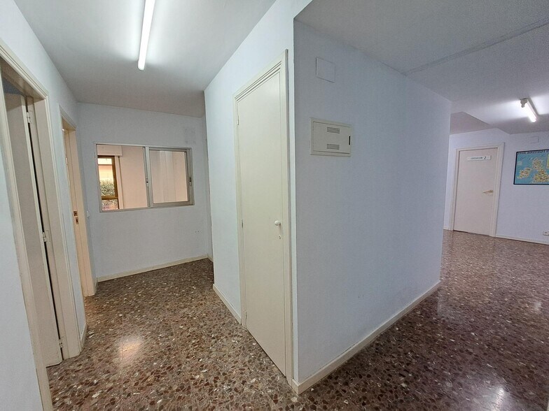 Avinguda Sants Patrons, 34, Alzira, Valencia for lease - Interior Photo - Image 2 of 13