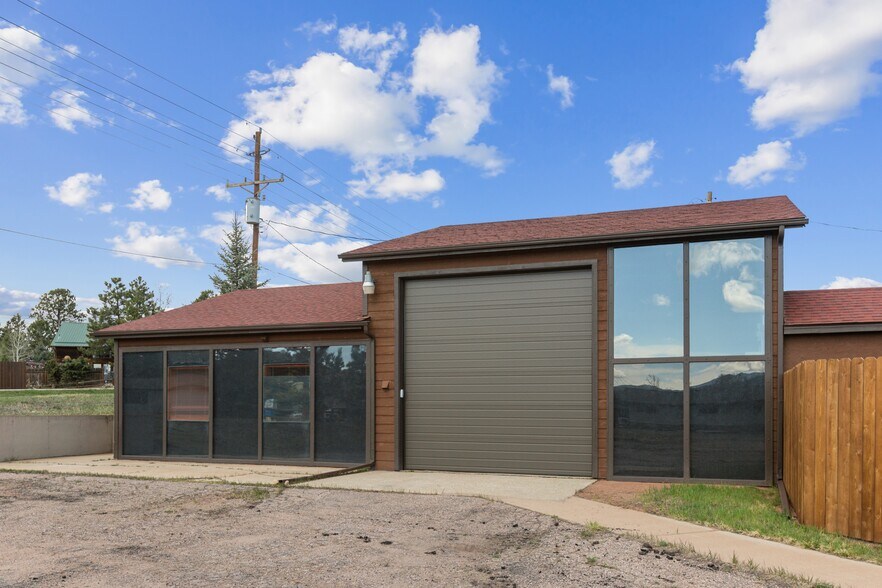 500 Rampart Range Rd Woodland Park, CO portefeuille de 2 propriétés à vendre sur LoopNet.ca - Photo du bâtiment - Image 3 de 21