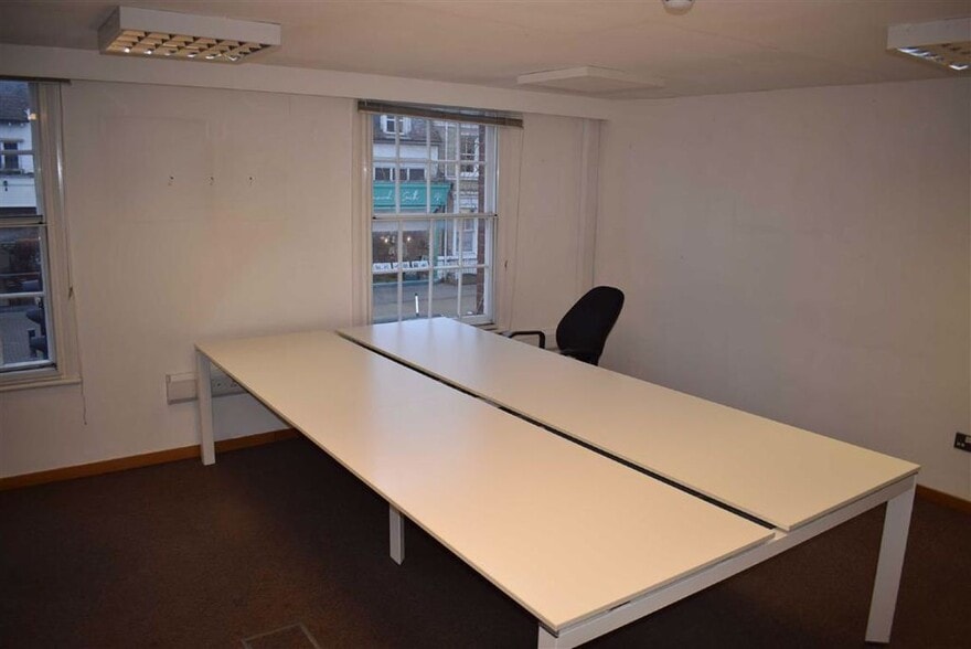 218 High St, Epping for lease - Building Photo - Image 2 of 6