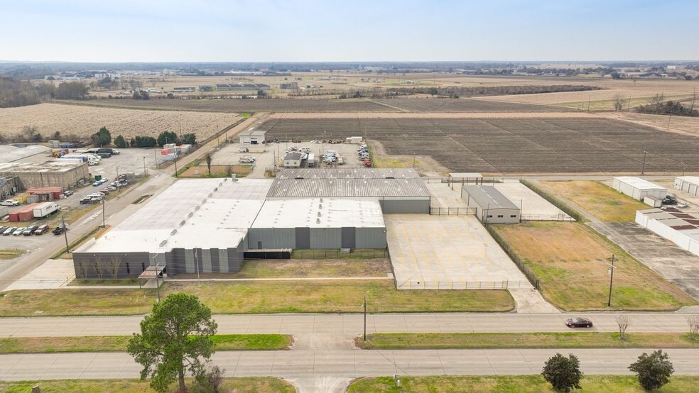 403 W Admiral Doyle Dr, New Iberia, LA for lease - Building Photo - Image 2 of 39