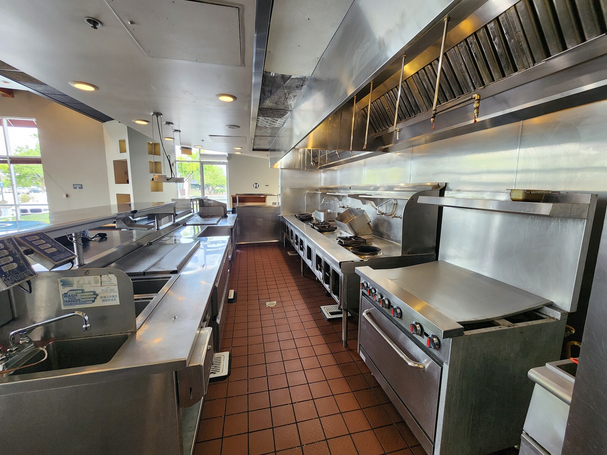 15-301 Ranch Dr, Milpitas, CA for lease Interior Photo- Image 1 of 3