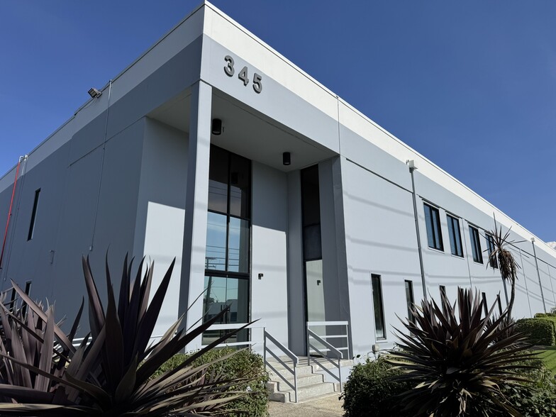 345 N Baldwin Park Blvd, City of Industry, CA for lease - Building Photo - Image 2 of 26