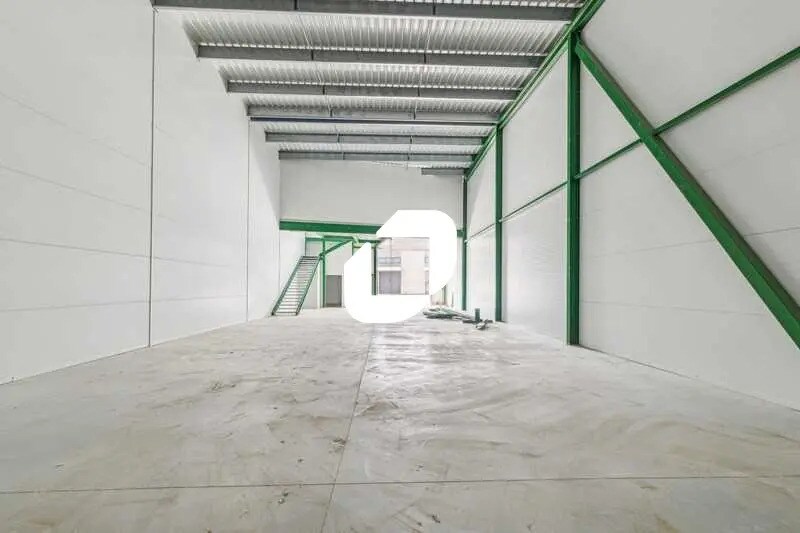 Flex dans Bernes-sur-Oise à louer - Photo intérieure - Image 2 de 16