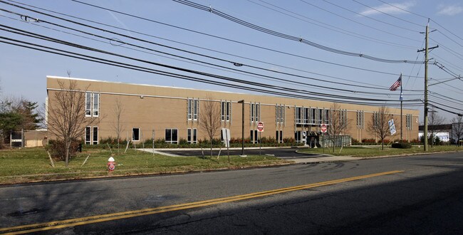 Plus de détails pour 2 Empire Blvd, Moonachie, NJ - Industriel à louer