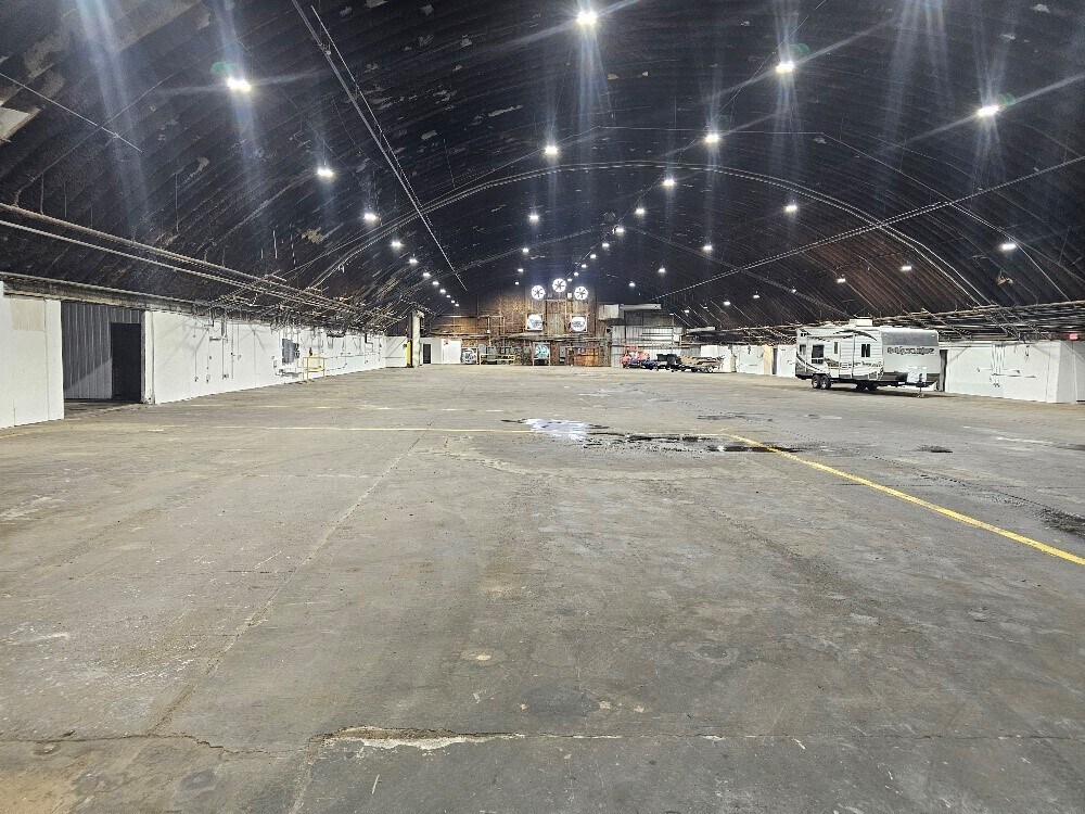 1385 Antelope Rd, White City, OR for lease Interior Photo- Image 1 of 7