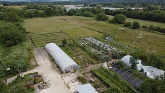 Plus de détails pour 10 North Town Moor, Maidenhead - Commerce de détail à louer