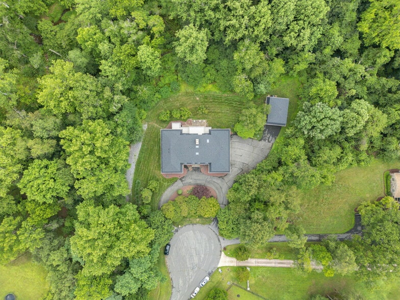 17801-17805 October Ct, Derwood, MD for sale - Building Photo - Image 3 of 27