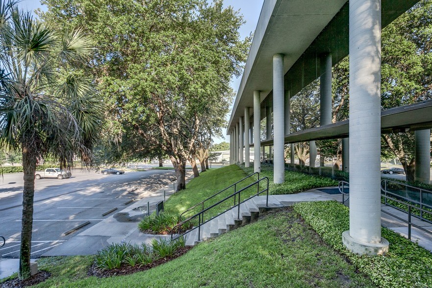 9000 Regency Square Blvd, Jacksonville, FL à vendre - Photo du bâtiment - Image 3 de 19