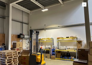 Deer Park Rd, Northampton à louer Photo intérieure- Image 2 de 3