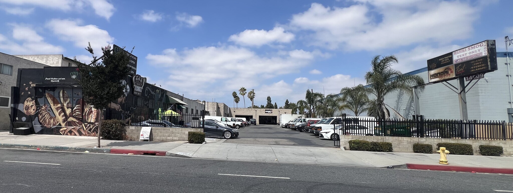 14809 Crenshaw Blvd, Gardena, CA à vendre Photo du bâtiment- Image 1 de 1