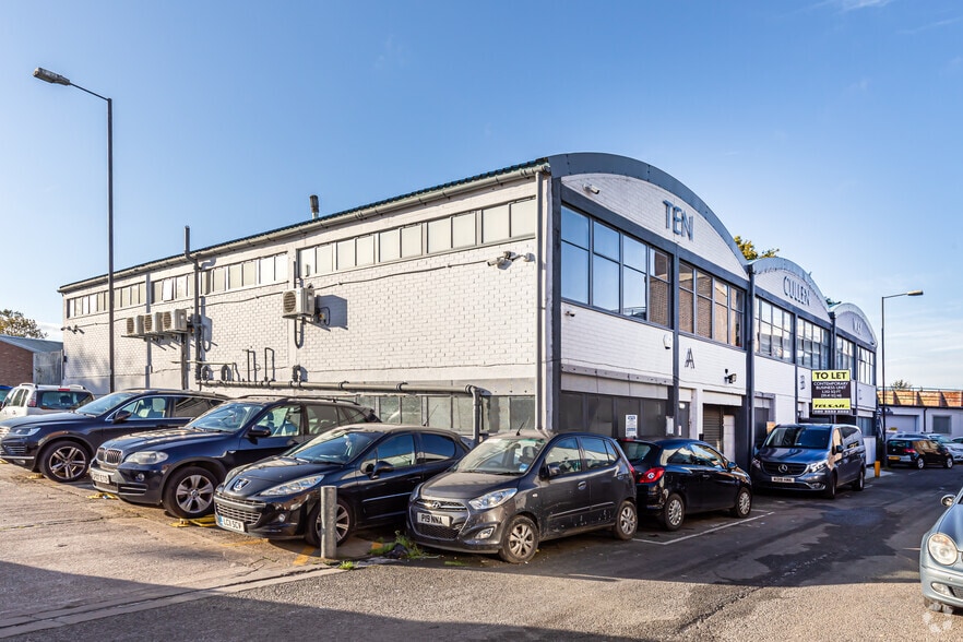 10 Cullen Way, London for lease - Building Photo - Image 2 of 2