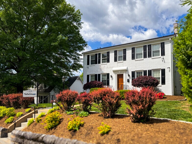 1011 2nd St SW, Roanoke, VA à louer - Photo du bâtiment - Image 1 de 3