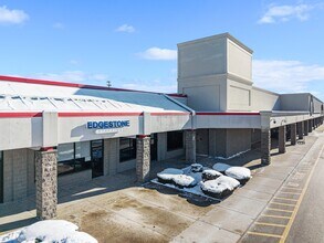 950 Kings Hwy, New Bedford, MA for lease Interior Photo- Image 2 of 27