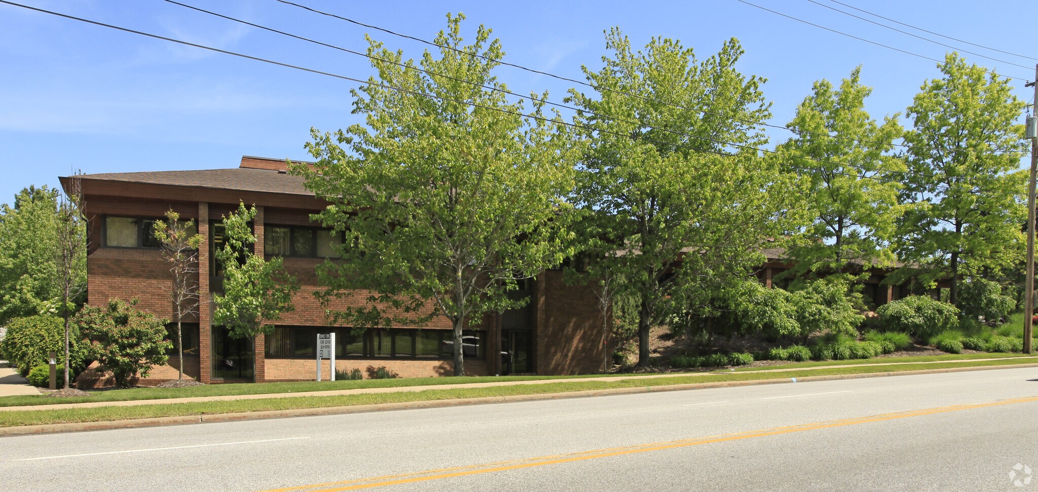 21825 Chagrin Blvd, Beachwood, OH à louer Photo du bâtiment- Image 1 de 8
