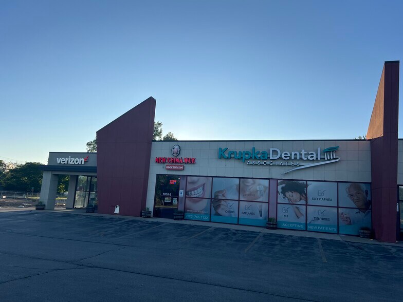 1810-1900 Crooks Ave, Kaukauna, WI à vendre - Photo du bâtiment - Image 2 de 7