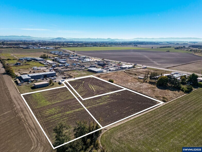 Cushman Rd, Albany, OR à vendre - Photo du bâtiment - Image 2 de 12