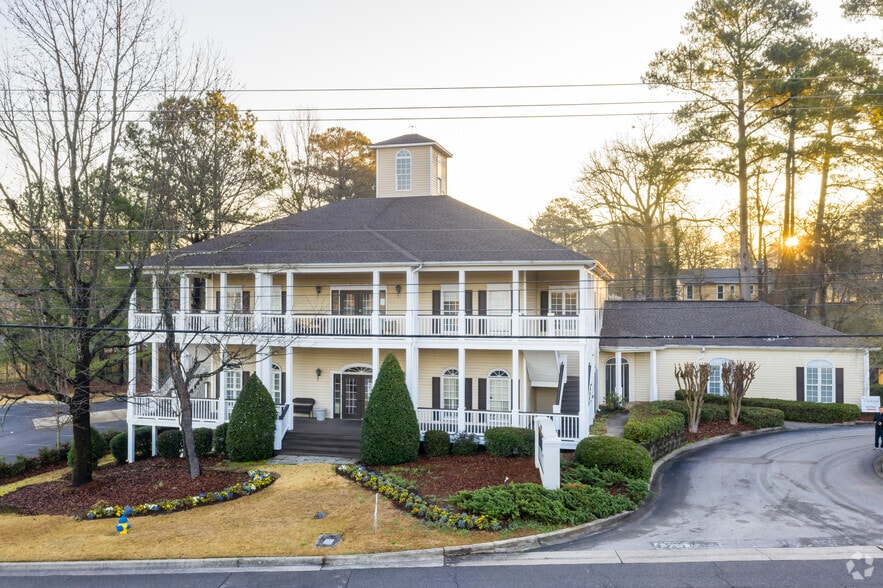 3055 Lorna Rd, Birmingham, AL for lease - Building Photo - Image 1 of 17