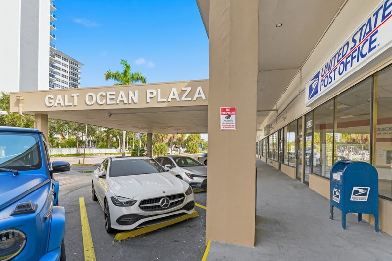 3300-3370 NE 34th St, Fort Lauderdale, FL à louer Photo principale- Image 1 de 28