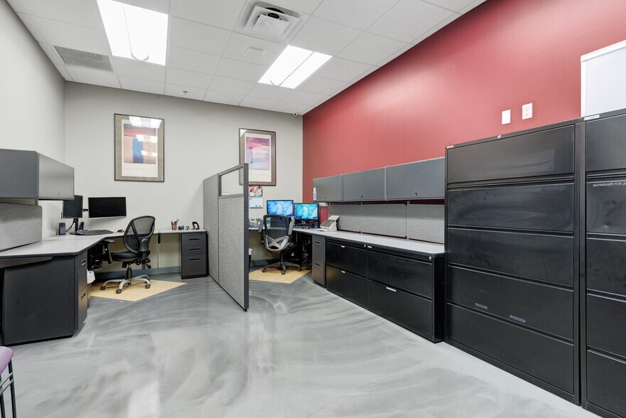 7010 E Chauncey Ln, Phoenix, AZ à louer - Photo intérieure - Image 3 de 8