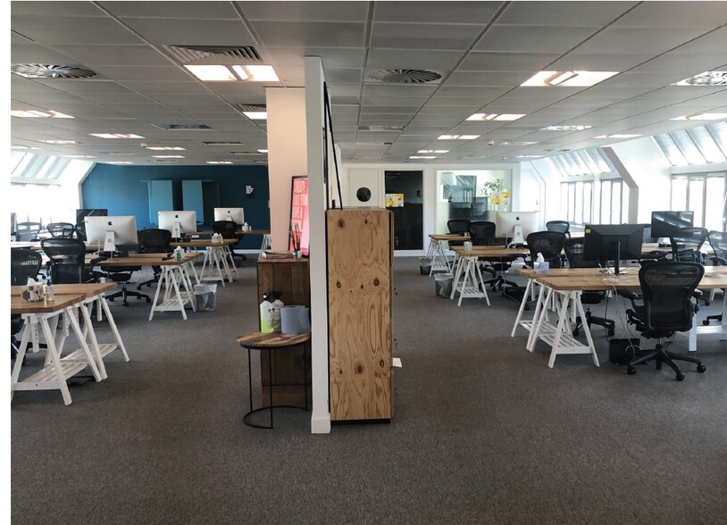 78-81 Queens Rd, Brighton à louer - Photo intérieure - Image 3 de 4