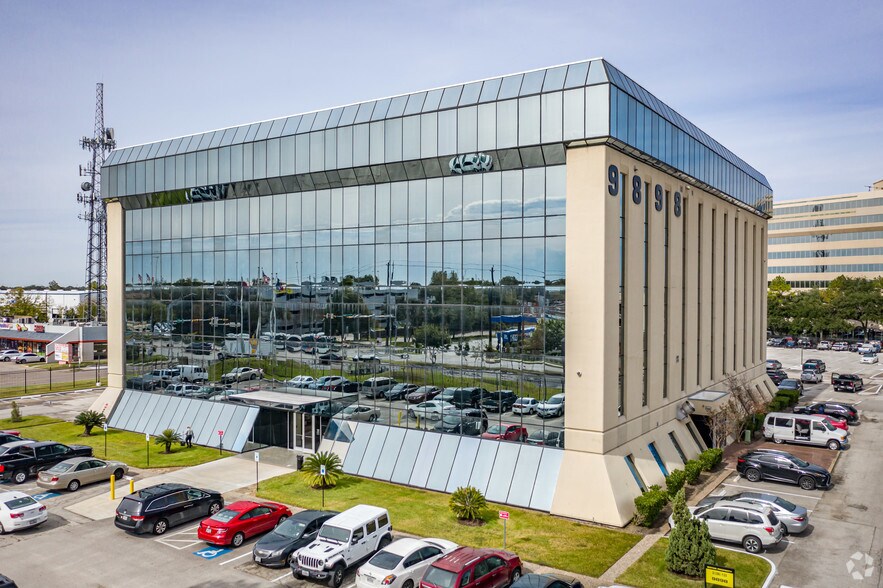 9898 Bissonnet St, Houston, TX à vendre - Photo principale - Image 1 de 28